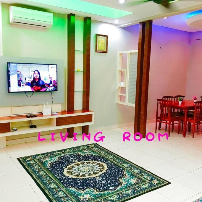 Muslim Suite Home @ Airport Bayan Lepas Penang Luaran gambar