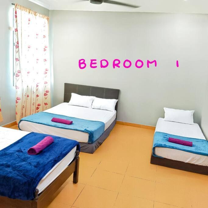 Muslim Suite Home @ Airport Bayan Lepas Penang Luaran gambar